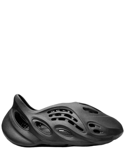 adidasYeezyFoamRNR