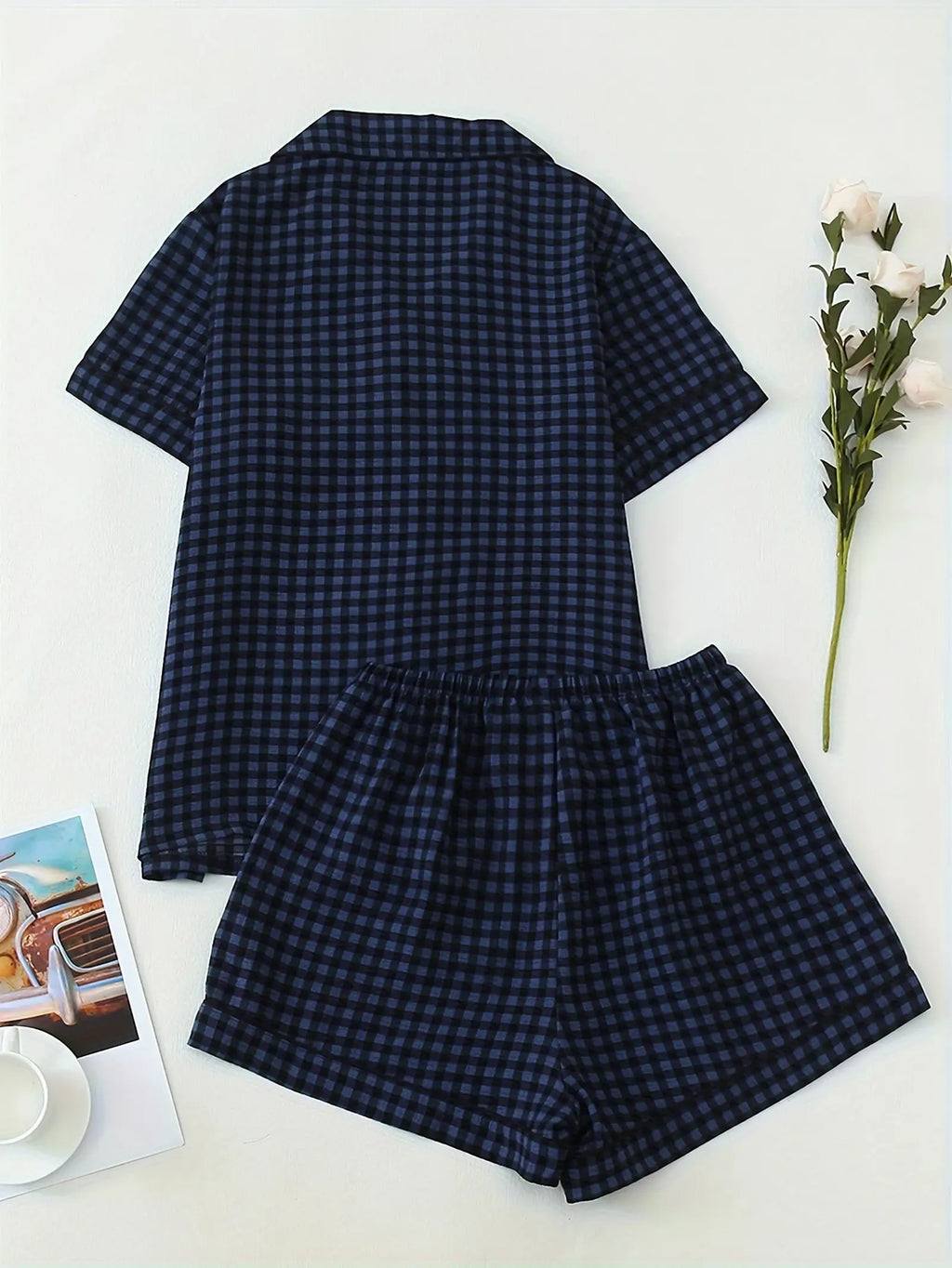 Cozy Checkered Pattern Pajama Set (1)