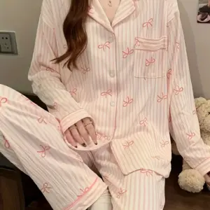 Sweet Striped Long Sleeve Korean Style Casual Pajamas Set